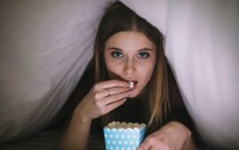 Какой фильм ужасный на самом деле? Психологический разбор главных хорроров 2026